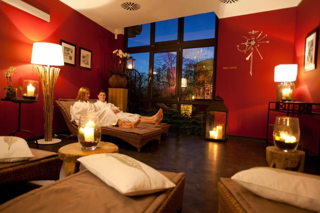 4 Hotel Rust Bagian luar foto